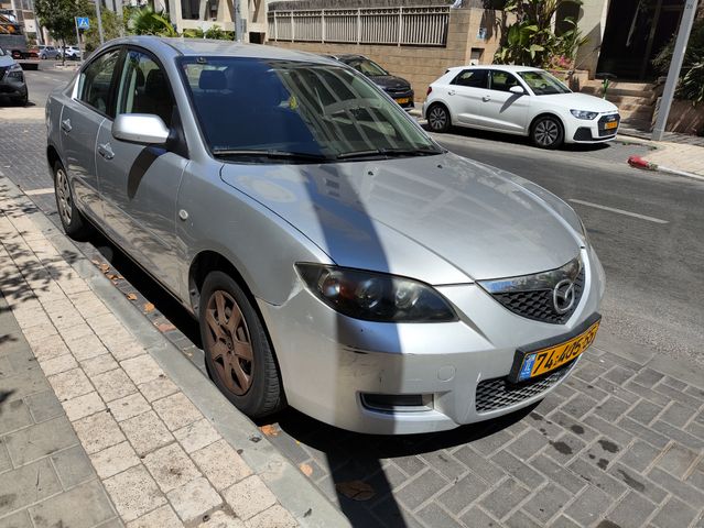 מאזדה 3