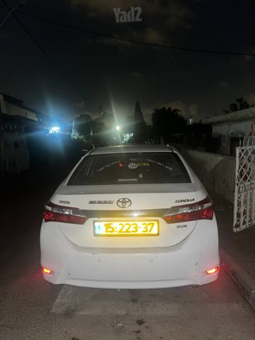 טויוטה קורולה