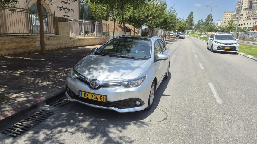 טויוטה אוריס