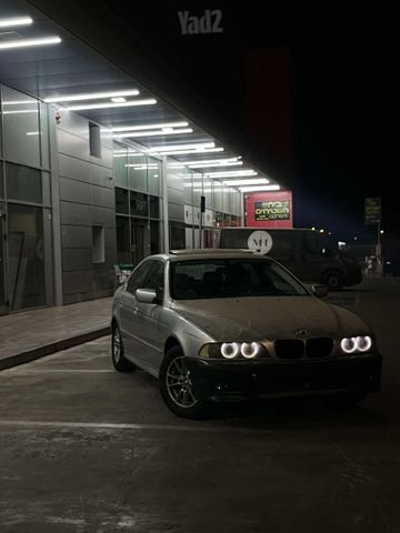 ב מ וו סדרה 5