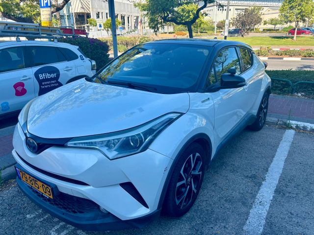 טויוטה C-HR
