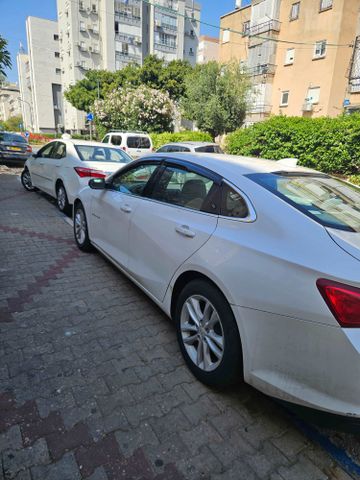 שברולט מאליבו