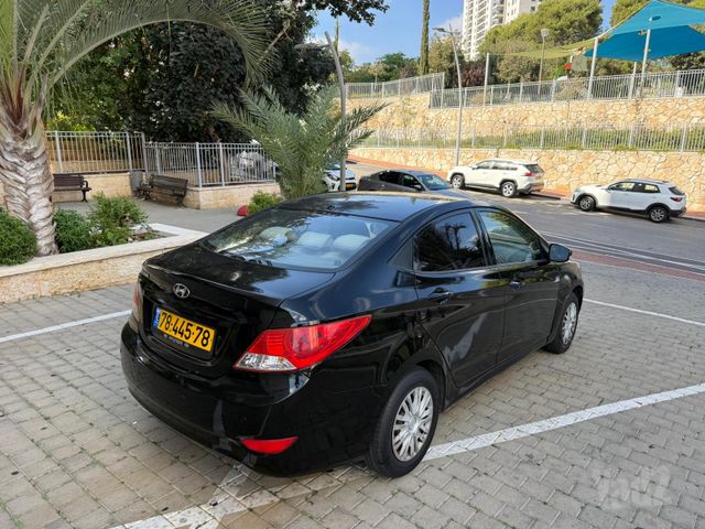 יונדאי אקסנט i25