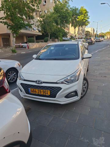 יונדאי i20