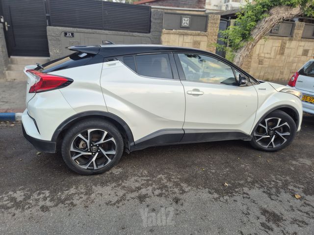 טויוטה C-HR