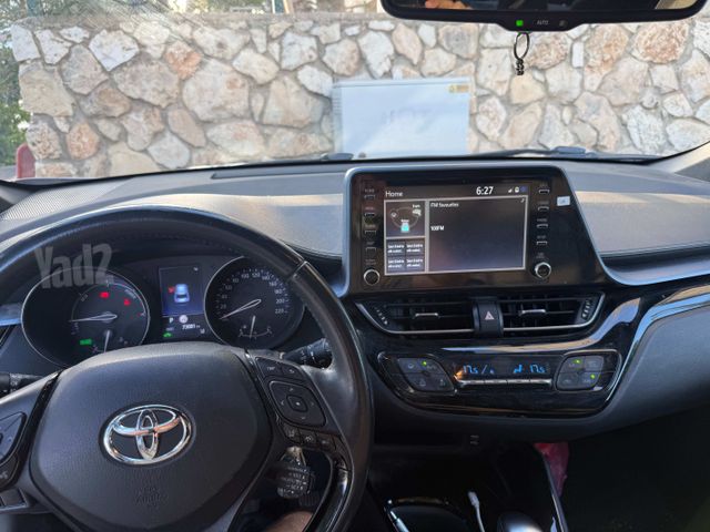 טויוטה C-HR