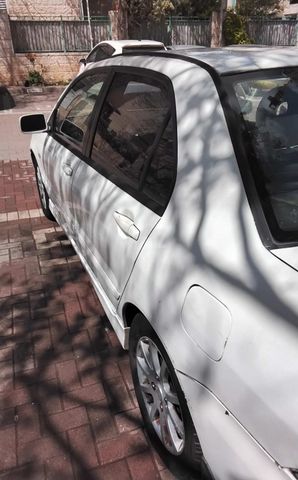 מיצובישי לנסר