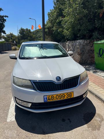 סקודה ראפיד