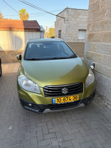 מודעת רכב סוזוקי קרוסאובר