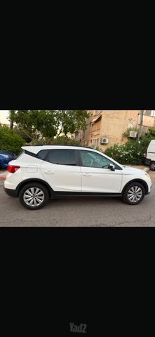 מודעת רכב סיאט ארונה