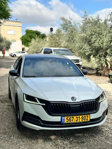 סקודה אוקטביה