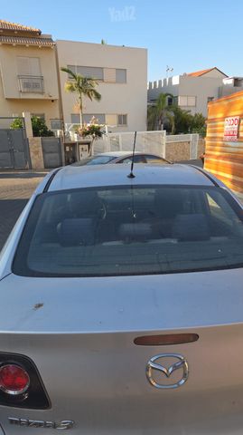 מאזדה 3