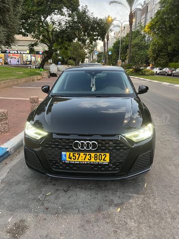אאודי A1
