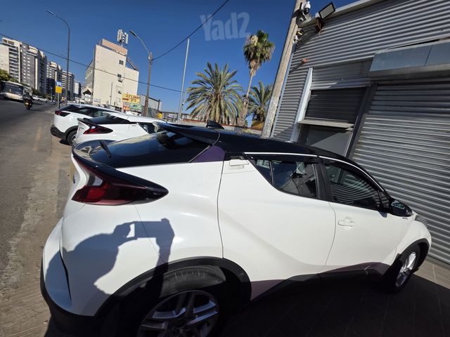 טויוטה C-HR