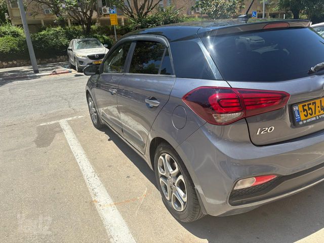 יונדאי i20