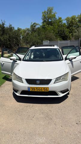 מודעת רכב סיאט לאון