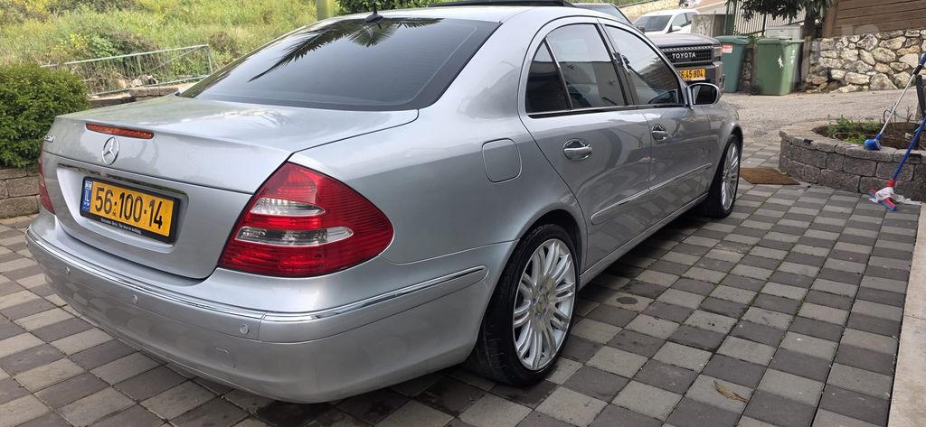 מרצדס-בנץ E-class