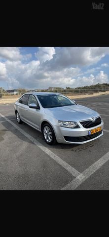 סקודה אוקטביה