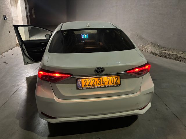 טויוטה קורולה