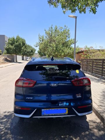 קיה נירו