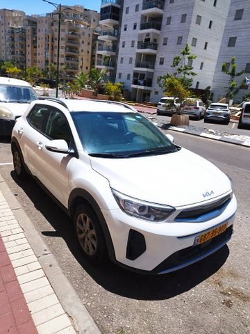 מודעת רכב קיה סטוניק
