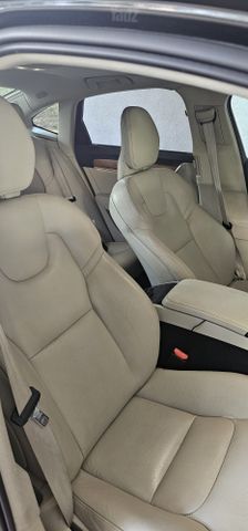 וולוו S90