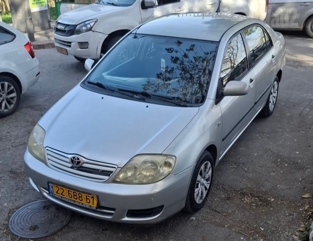 טויוטה קורולה