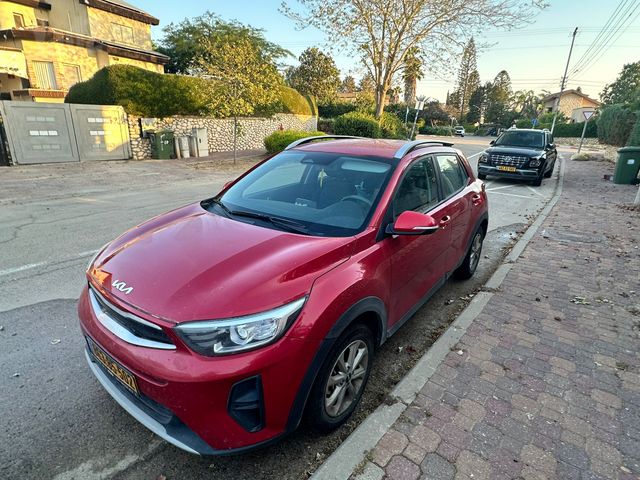 מודעת רכב קיה סטוניק