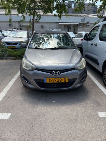 יונדאי i20
