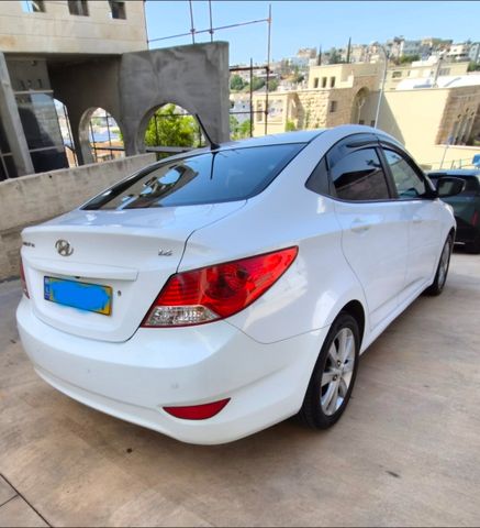 מודעת רכב יונדאי אקסנט i25