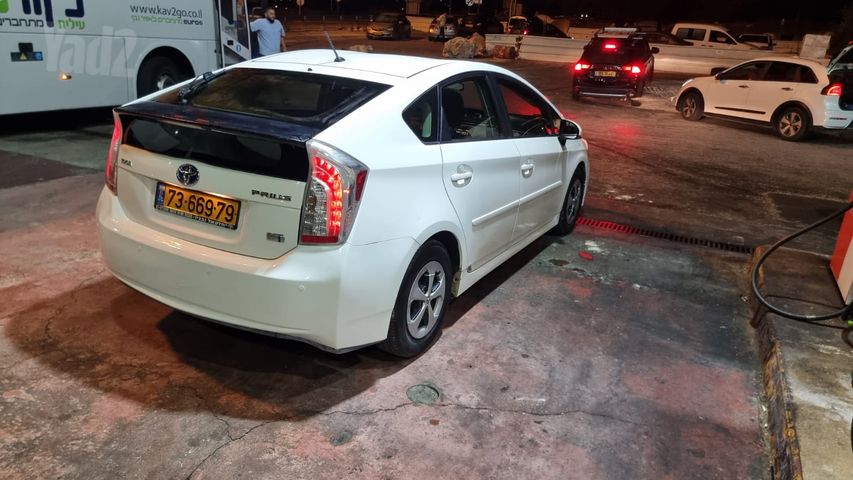 טויוטה פריוס