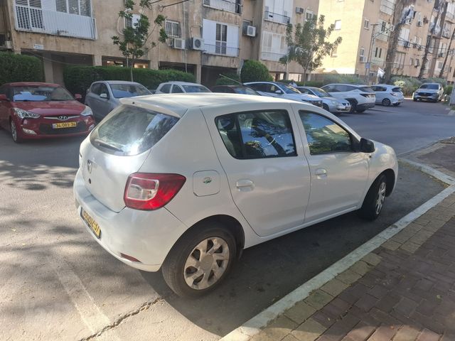 דאצ'יה סנדרו