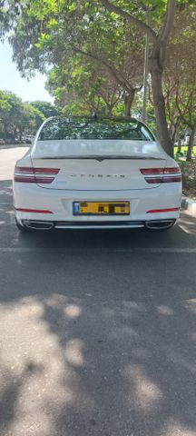 ג'נסיס G80