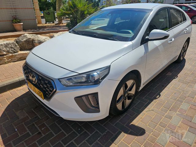 מודעת רכב יונדאי איוניק