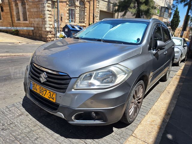 מודעת רכב סוזוקי קרוסאובר