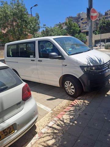 מודעת רכב פולקסווגן טרנספורטר