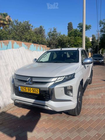 מיצובישי טרייטון / L200