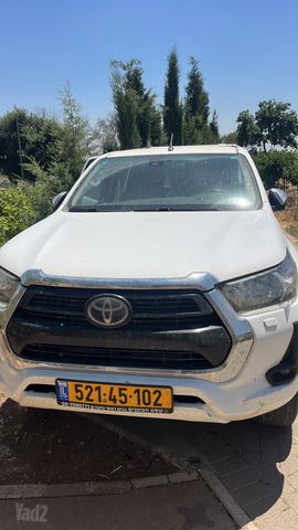 טויוטה היילקס