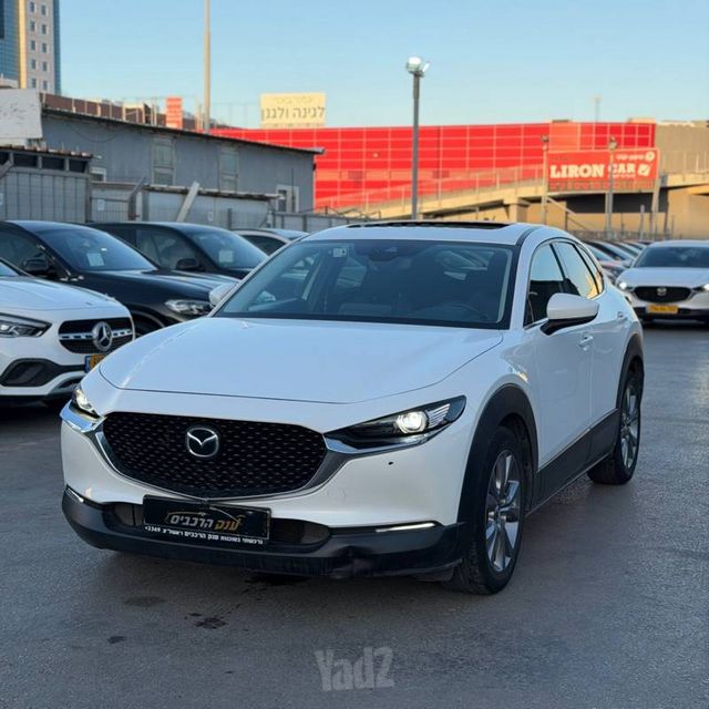 מאזדה CX-30