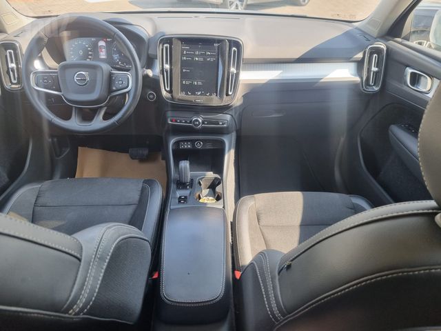 וולוו XC40