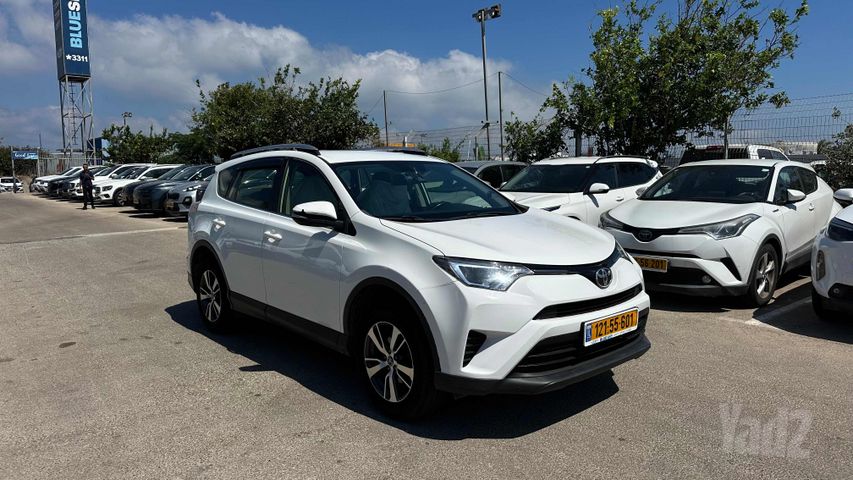 טויוטה RAV4