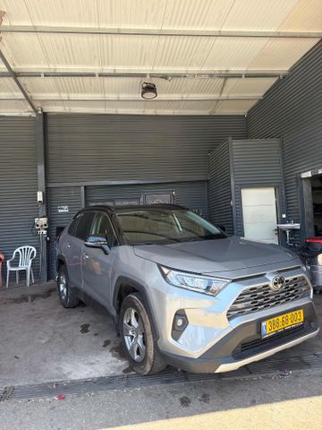 מודעת רכב טויוטה RAV4 1