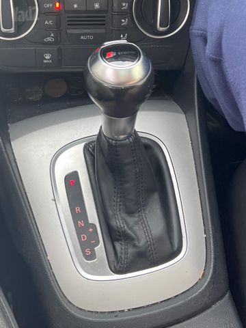 אאודי Q3