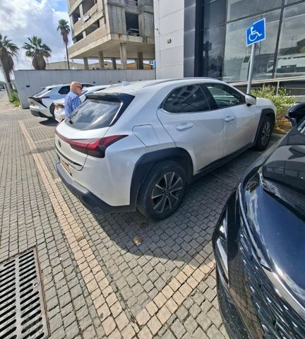 לקסוס UX