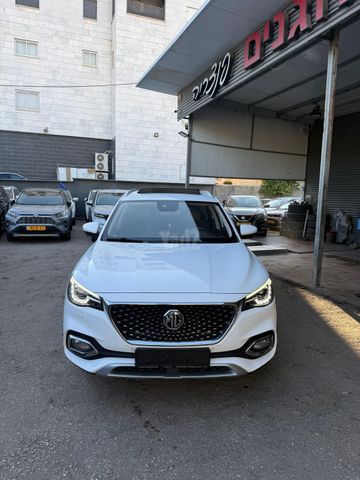 אם ג'י EHS PHEV