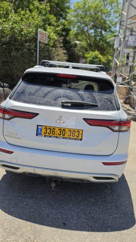 מיצובישי אאוטלנדר