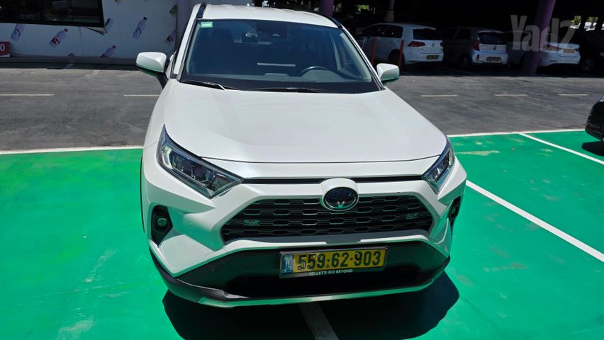 טויוטה RAV4