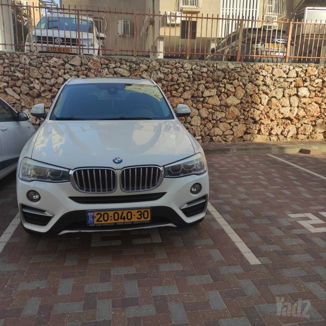 ב מ וו X4