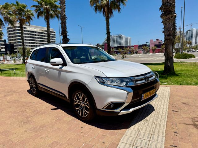 מודעת רכב מיצובישי אאוטלנדר