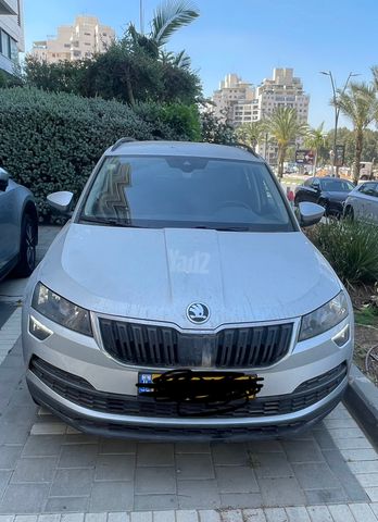 מודעת רכב סקודה קארוק